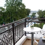 Gæstehus Arethousa Plaka (Milos)